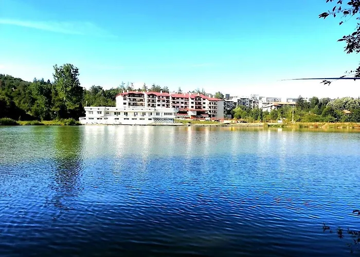 Tryavna Lake Apartment Appartement